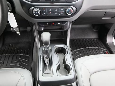 Used 2022 Chevrolet Colorado W/T image 8