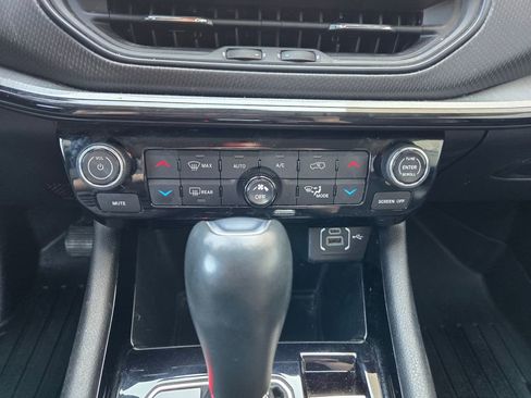 Used 2022 Jeep Compass Trailhawk w/ Trailer Tow Group AWD/4WD image 25
