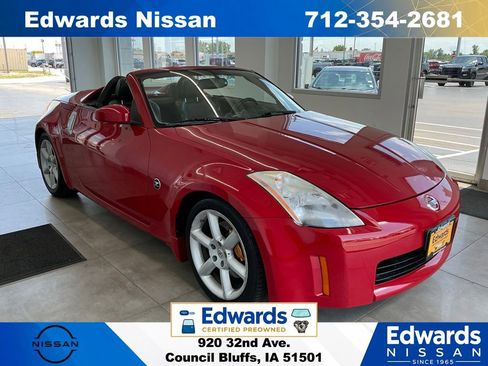 Used 2005 Nissan 350Z Grand Touring RWD image 1