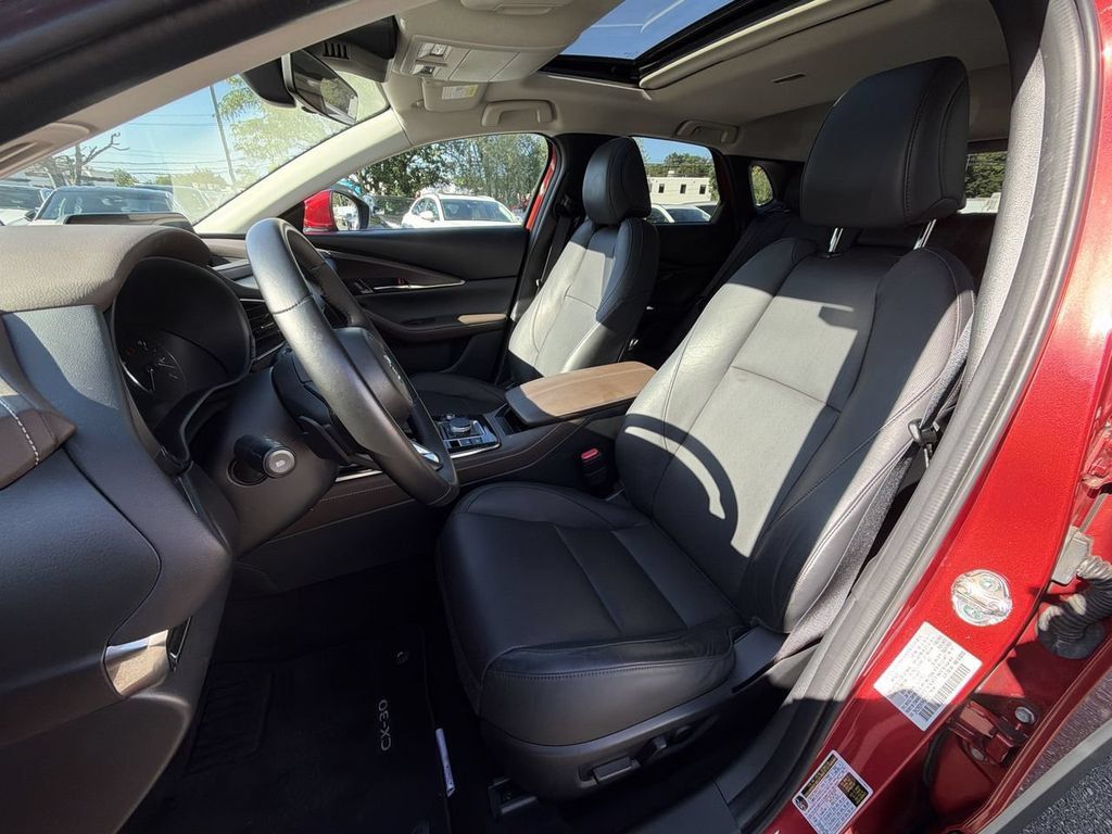 Used 2023 MAZDA CX-30 AWD 2.5 S w/ Premium Package image 15