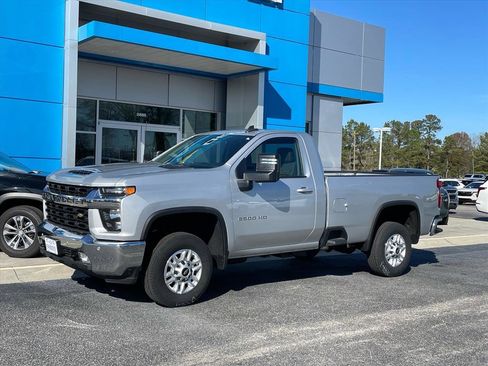 Used 2023 Chevrolet Silverado 2500 LT w/ Convenience Package image 1