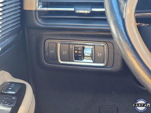 Used 2022 Lincoln Corsair Reserve w/ Equipment Group 201A image 12