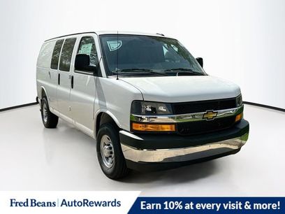 New 2025 Chevrolet Express 3500 w/ Chrome Appearance Package
