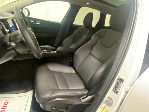 Used 2024 Volvo XC60 T8 Plus w/ Protection Package Premier AWD/4WD image 11