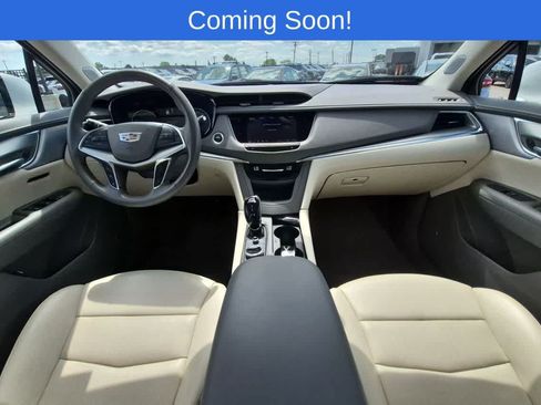 Used 2023 Cadillac XT5 Premium Luxury AWD/4WD image 15