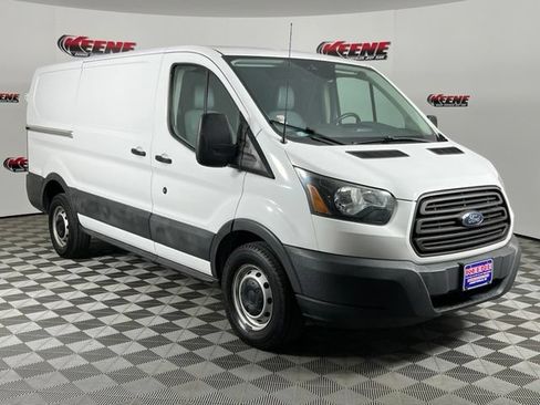 Used 2017 Ford Transit 150 130 Low Roof RWD image 2
