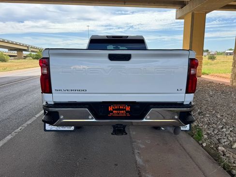 Used 2023 Chevrolet Silverado 3500 LT w/ Texas Edition AWD/4WD image 4