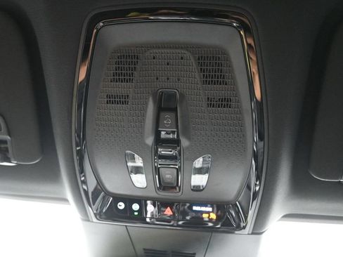 Used 2024 Cadillac Lyriq Sport RWD image 27