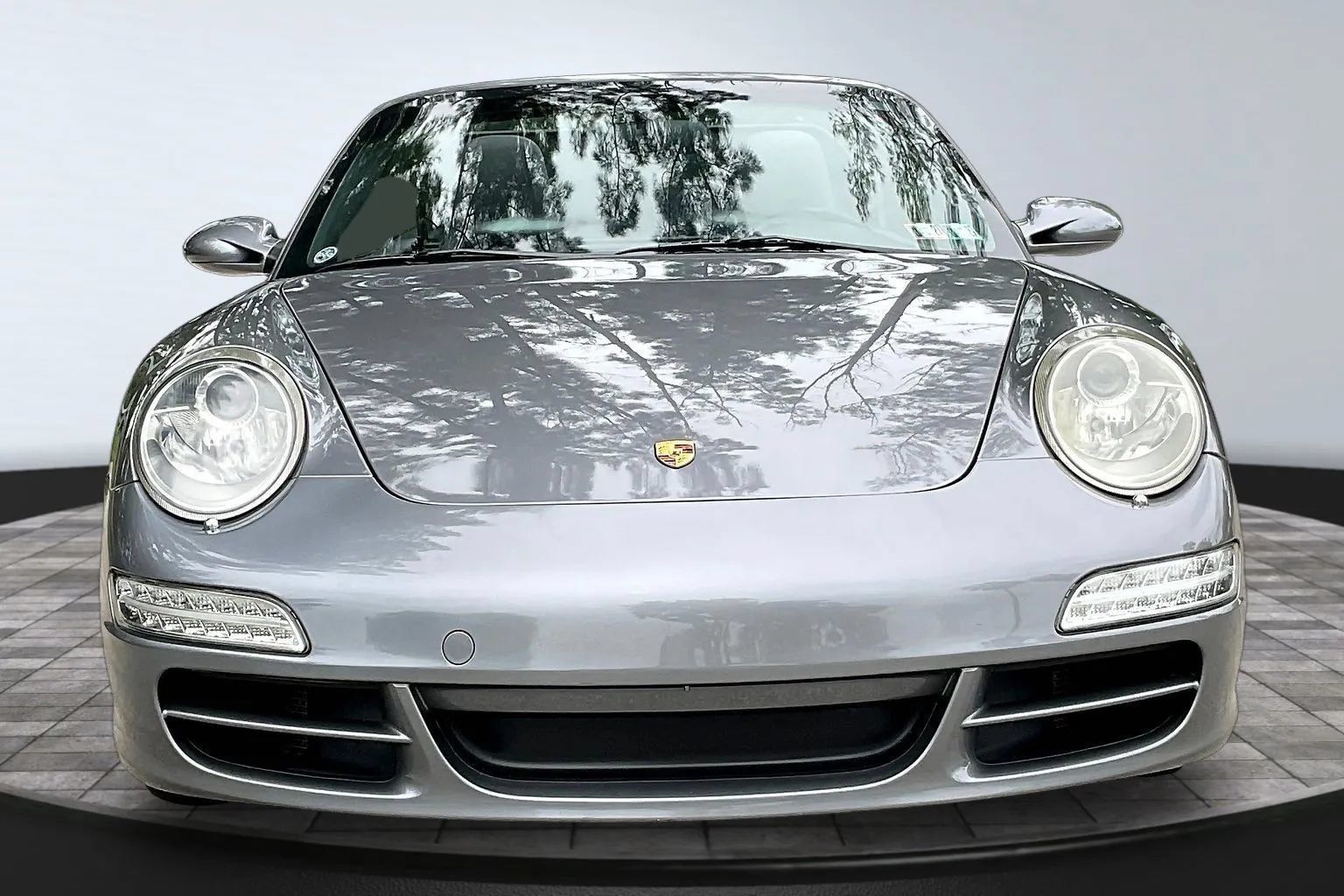 Used 2006 Porsche 911 Carrera RWD image 2