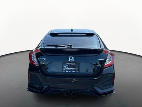 Used 2018 Honda Civic Sport image 4