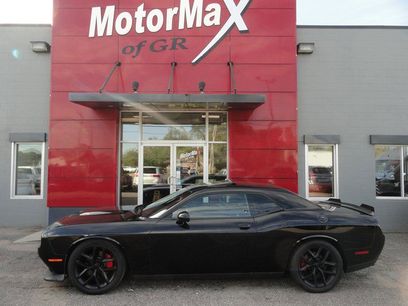 Used 2019 Dodge Challenger R/T w/ Blacktop Package