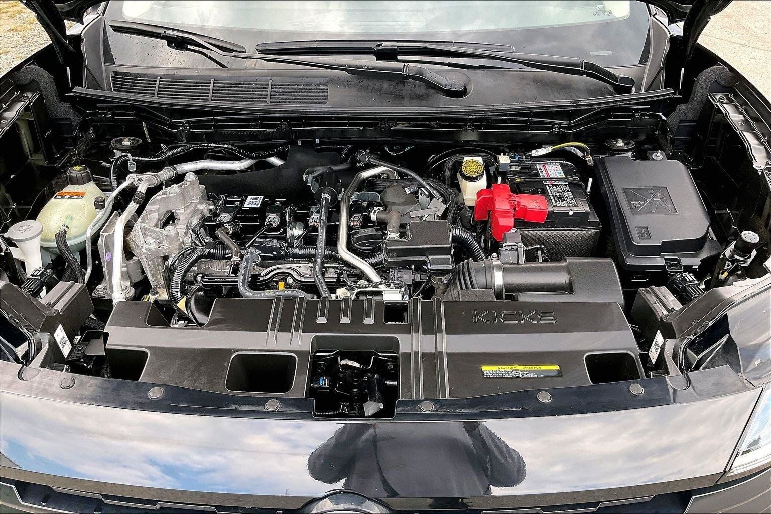 Certified 2025 Nissan Kicks SV AWD/4WD image 11