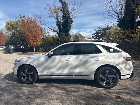 New 2026 Genesis GV70 3.5T Sport Advanced AWD/4WD image 7