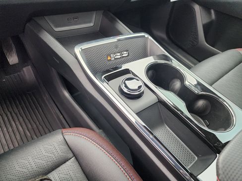 New 2026 Chevrolet Equinox RS w/ Safety and Technology Package image 36