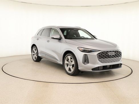 New 2025 Audi Q5 Prestige image 10