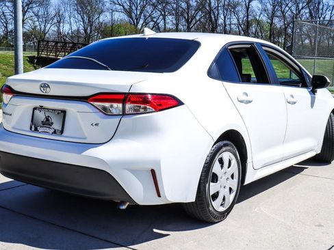 Used 2023 Toyota Corolla LE FWD image 15