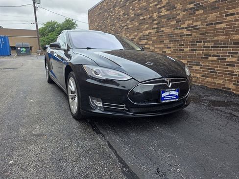 Used 2012 Tesla Model S Signature Performance RWD image 37