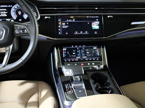 Certified 2025 Audi Q8 Premium Plus w/ Premium Plus Package image 21