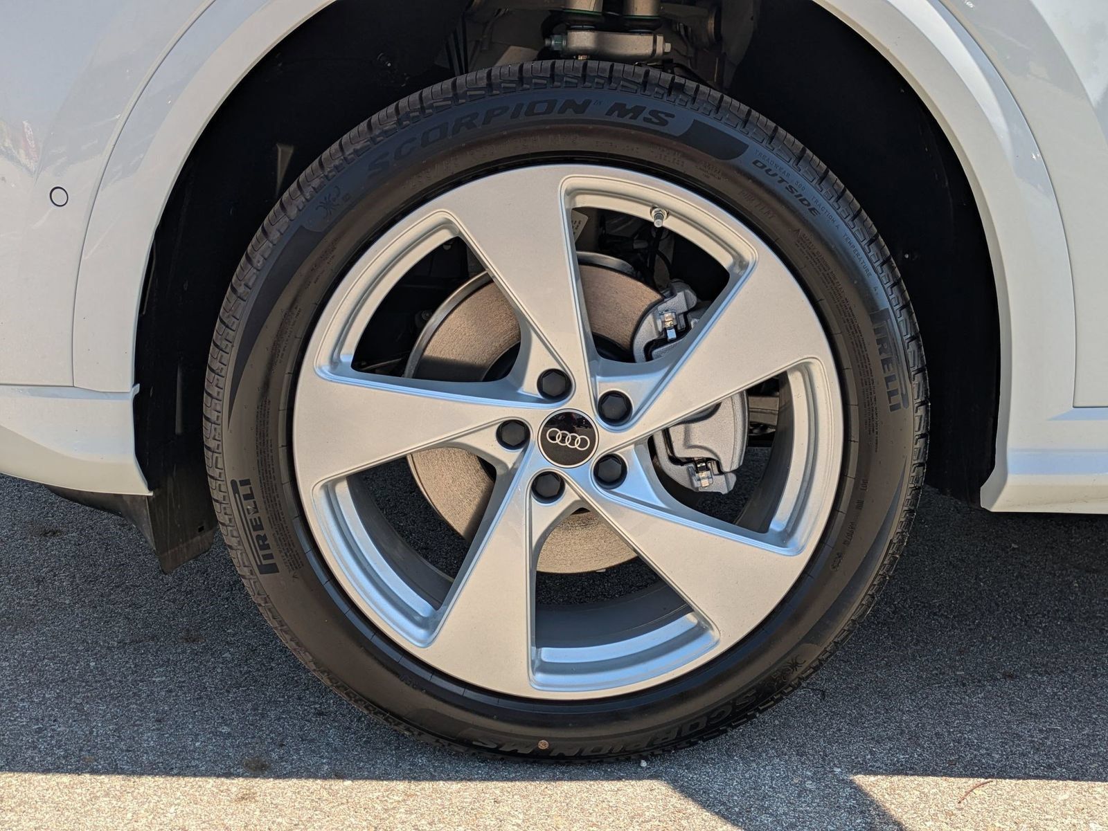 New 2026 Audi Q5 Premium Plus AWD/4WD image 13
