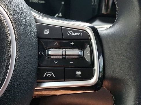 Certified 2023 Kia Sorento SX AWD/4WD image 24