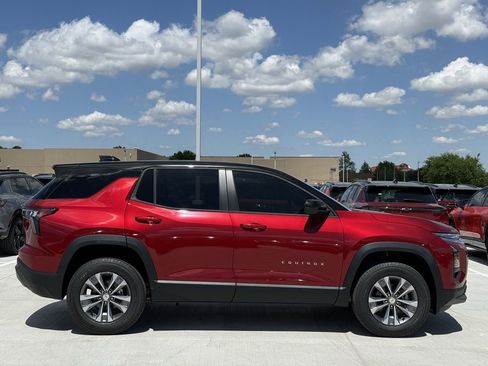 New 2026 Chevrolet Equinox LT w/ Safety and Technology Package FWD image 3