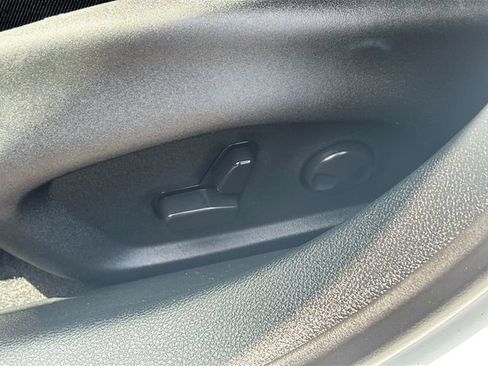 Used 2023 Jeep Compass Limited AWD/4WD image 20