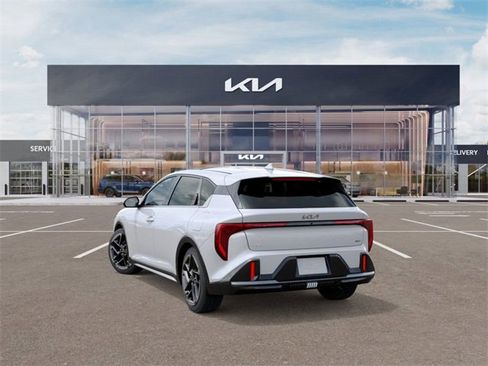 New 2026 Kia K4 GT-Line image 4