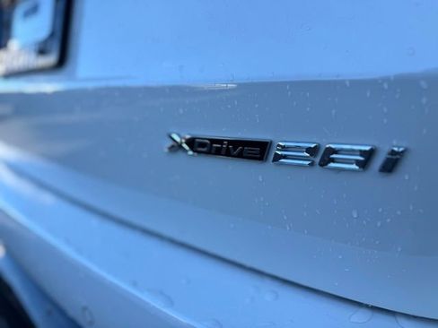 New 2026 BMW X1 xDrive28i w/ Technology Package image 7