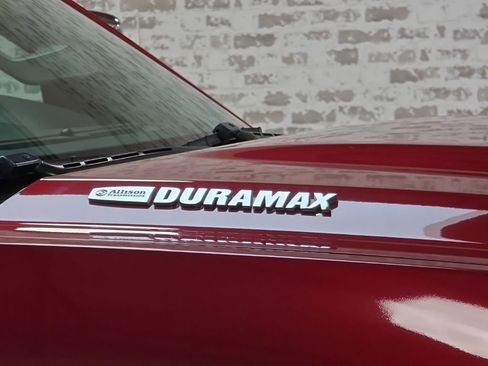 Used 2019 Chevrolet Silverado 2500 LTZ w/ Duramax Plus Package image 10