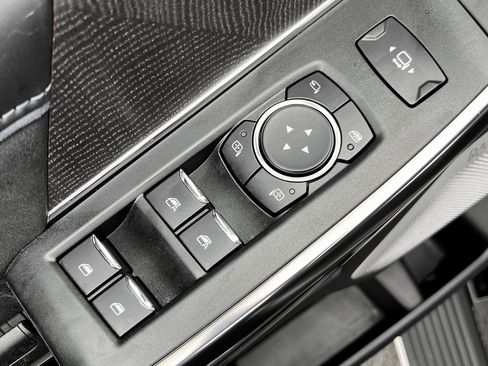 Used 2025 Ford F250 Platinum image 26