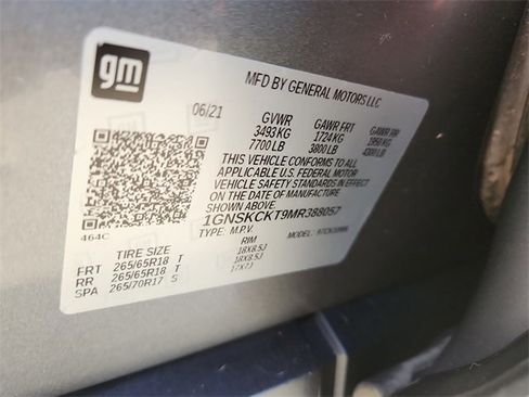 Certified 2021 Chevrolet Suburban LT w/ Rear Media and Nav Package image 34