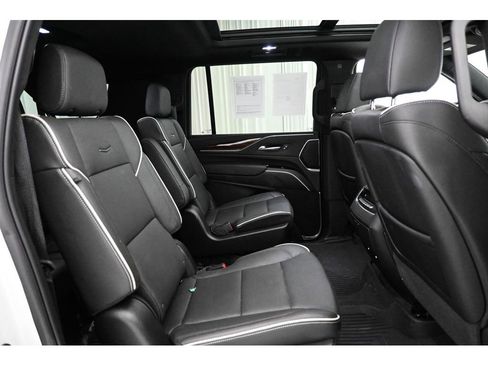 Used 2024 Cadillac Escalade ESV Premium Luxury w/ LPO, Floor Liner Package AWD/4WD image 18
