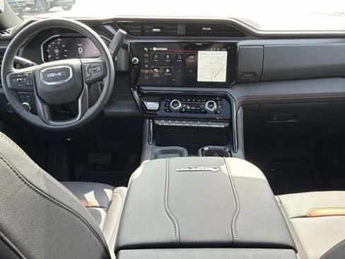 New 2026 GMC Sierra 2500 AT4 w/ Max Trailering Package AWD/4WD image 5