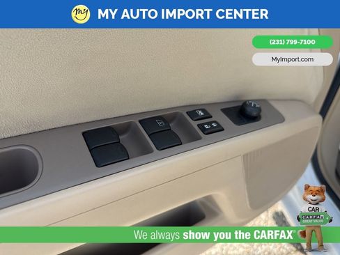 Used 2011 Nissan Sentra 2.0 SL w/ Navigation Pkg image 10