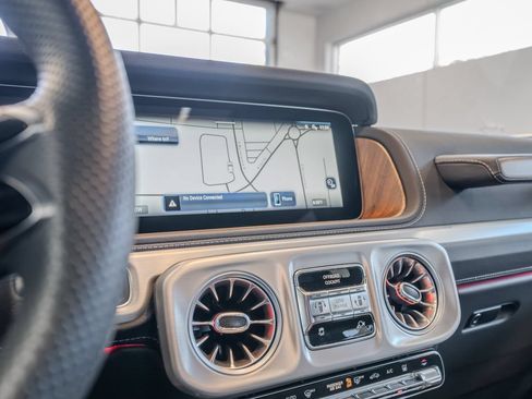 Used 2025 Mercedes-Benz G 580 w/ EQ Technology image 33