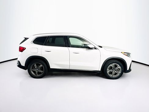 Used 2023 BMW X1 xDrive28i image 10