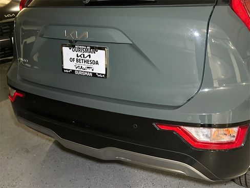 Certified 2023 Kia Niro Wind w/ Wind Preserve Package image 5