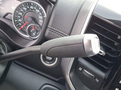 Used 2022 RAM 2500 Laramie image 12