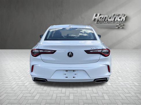 Used 2023 Acura TLX FWD image 8