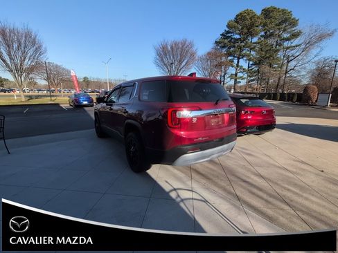 Used 2020 GMC Acadia SLE w/ LPO, Floor Liner Package image 6