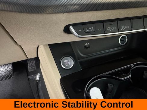 Used 2025 Audi A5 2.0T Premium Plus image 24