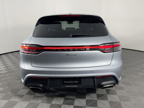 Used 2026 Porsche Macan image 10