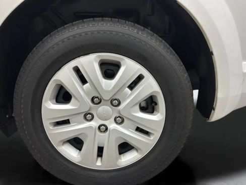 Used 2017 Dodge Journey SE FWD image 29