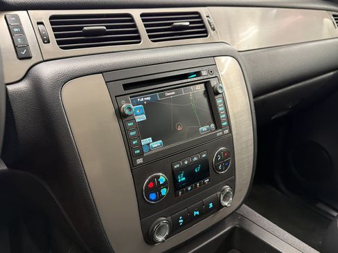 Used 2008 Chevrolet Tahoe LT RWD image 25