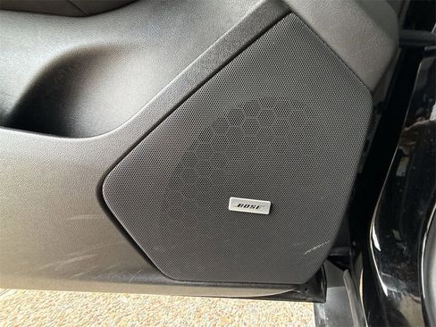 Certified 2025 Cadillac XT5 Premium Luxury image 24