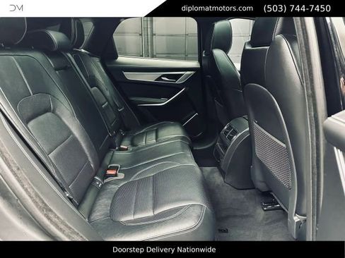 Used 2021 Jaguar F-PACE R-Dynamic S AWD/4WD image 21