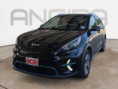 Certified 2022 Kia Niro EX FWD image 4