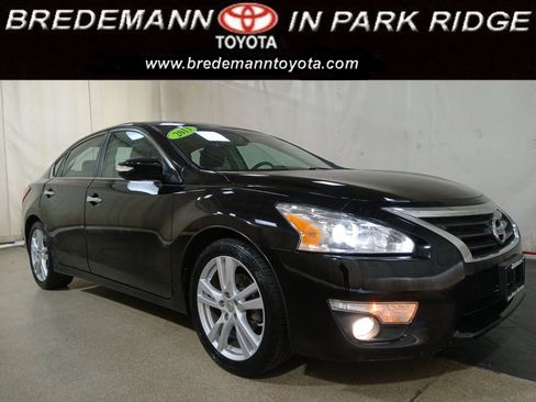 Used 2013 Nissan Altima 3.5 SL FWD image 1