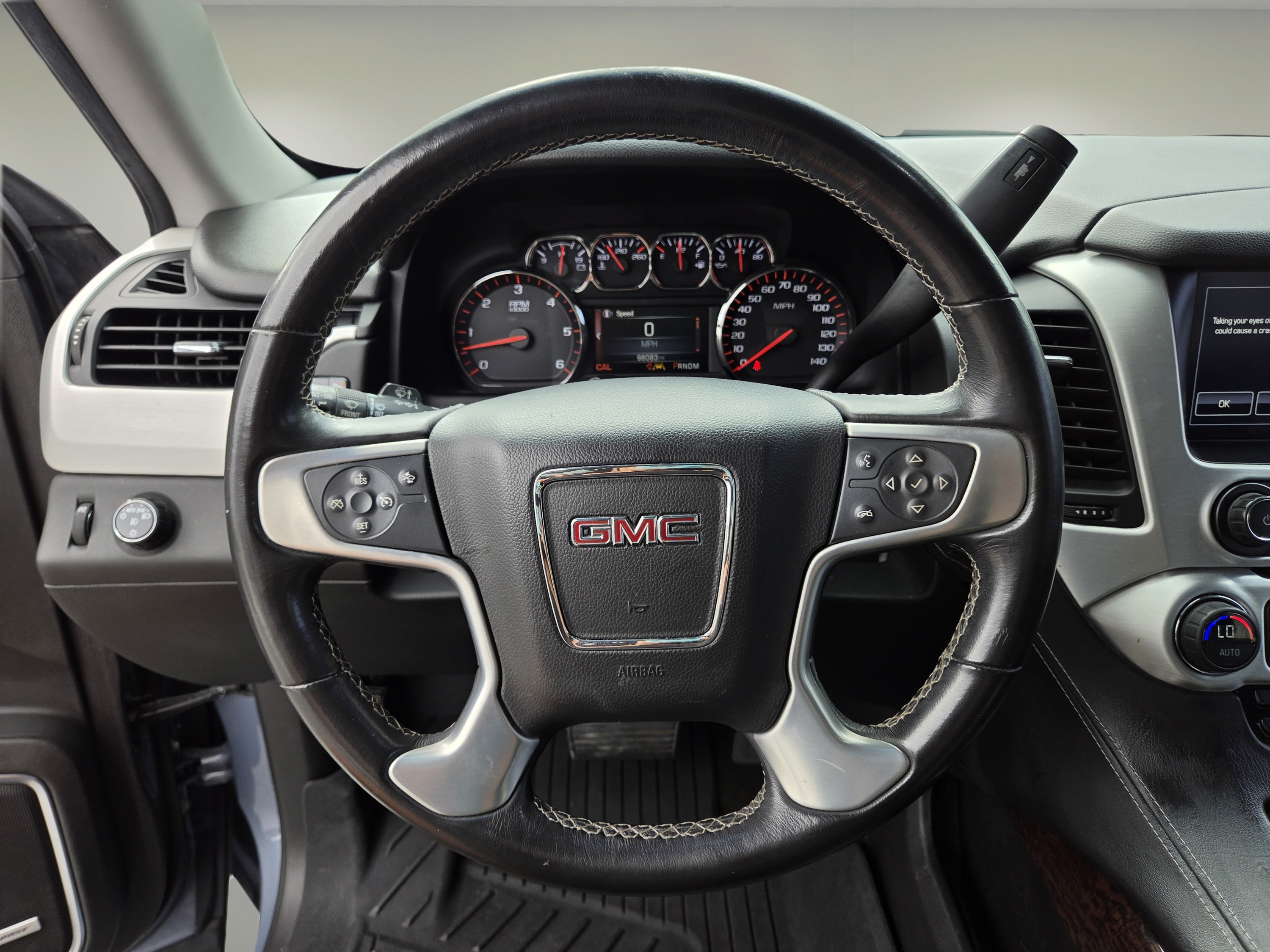 Used 2016 GMC Yukon SLE w/ Convenience Package RWD image 16