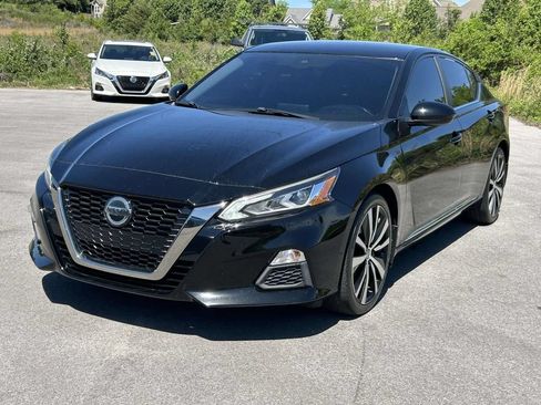 Used 2020 Nissan Altima 2.5 SR FWD image 7